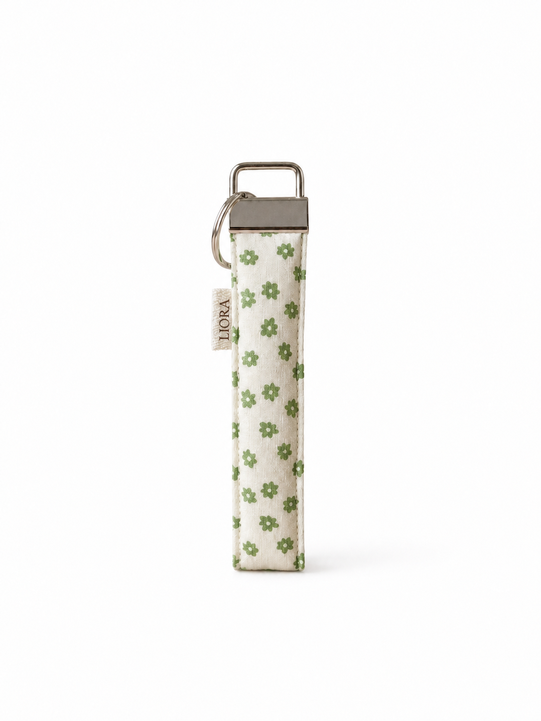 Meadow Soft Chain mit grünen Blumen auf weißem Hintergrund